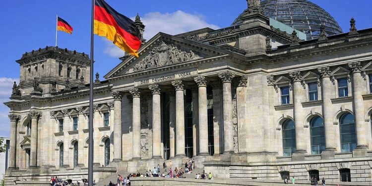 Germany Holds High-Stakes Election Today, Closely Watched by US and Europe