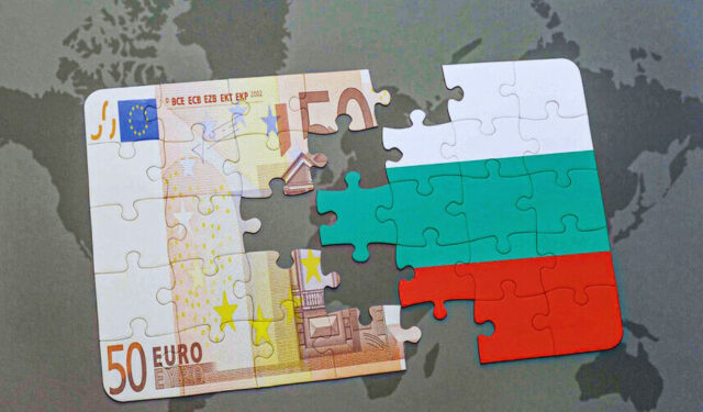 Bulgaria’s Eurozone Entry by 2026: Possible, But Tense, Expert Warns – Novinite.com