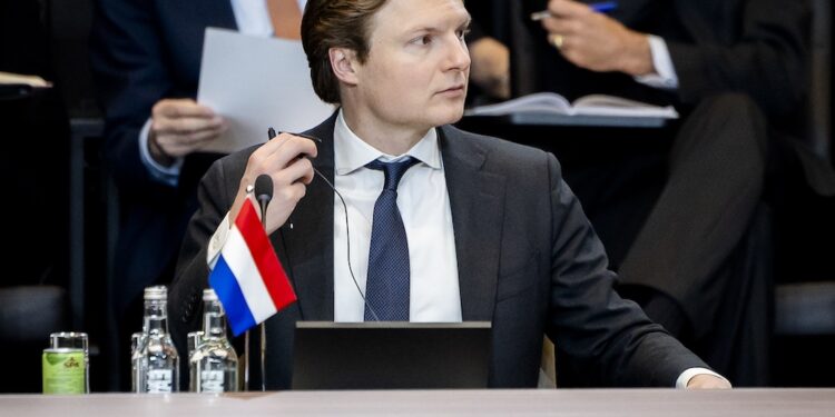 Europe must be involved in Ukraine peace talks, say Dutch