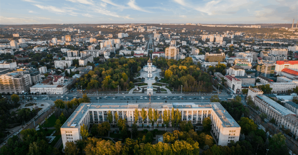 Moldova Inks Agreement for EU Help toward Independence from Russian Energy