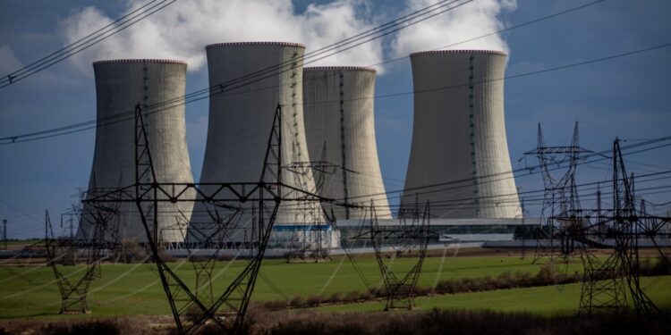 Survey: Czechs are the most pro-nuclear nation in Europe