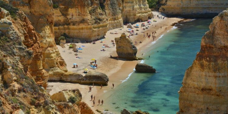 The beautiful beach in Europe full of ‘secret’ coves and hardly any to | Travel News | Travel